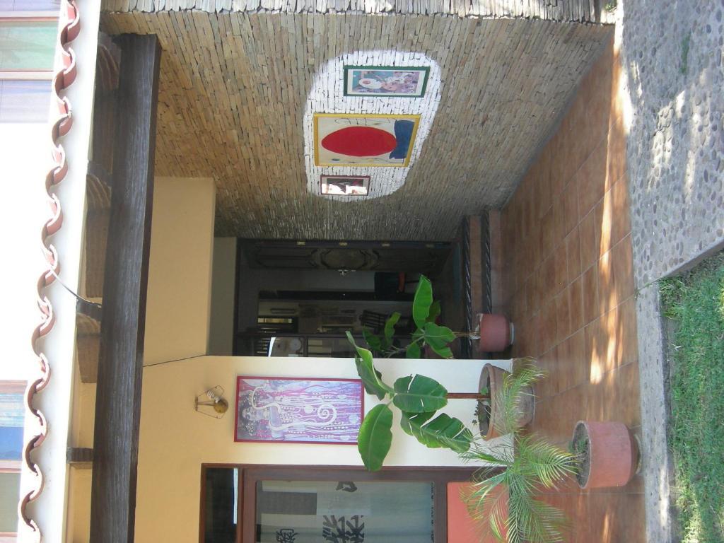 Hostal Los Aventureros Санта-Крус-де-ла-Сьерра Экстерьер фото