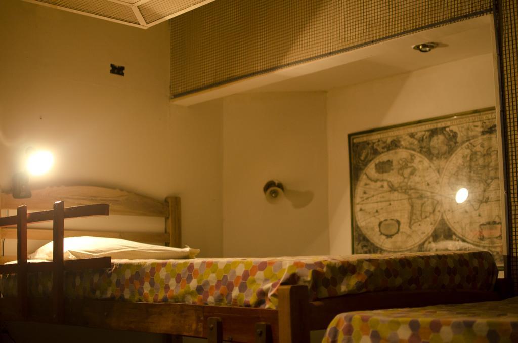 Hostal Los Aventureros Санта-Крус-де-ла-Сьерра Экстерьер фото